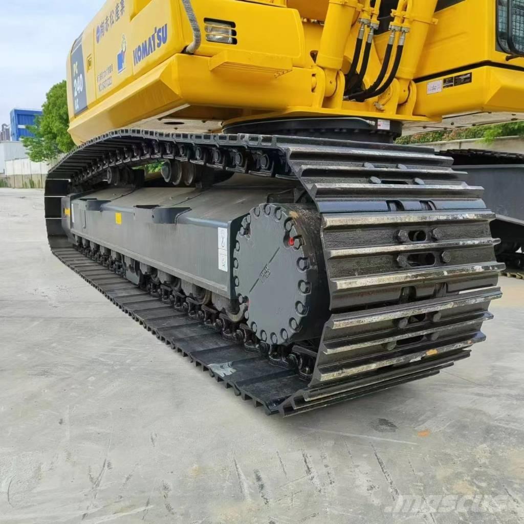 Komatsu PC 240 LC-8 Kāpurķēžu ekskavatori