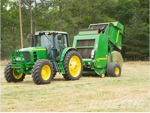 John Deere JD7330 Traktori