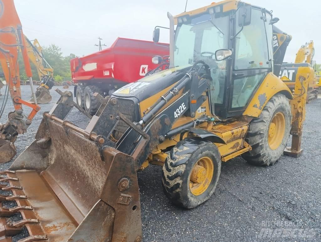 CAT 432 E 4x4 Ekskavatori-iekrāvēji