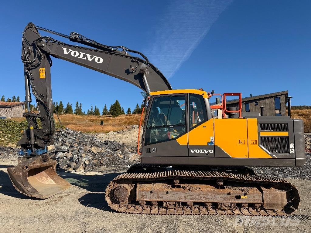 Volvo EC220EL Kāpurķēžu ekskavatori