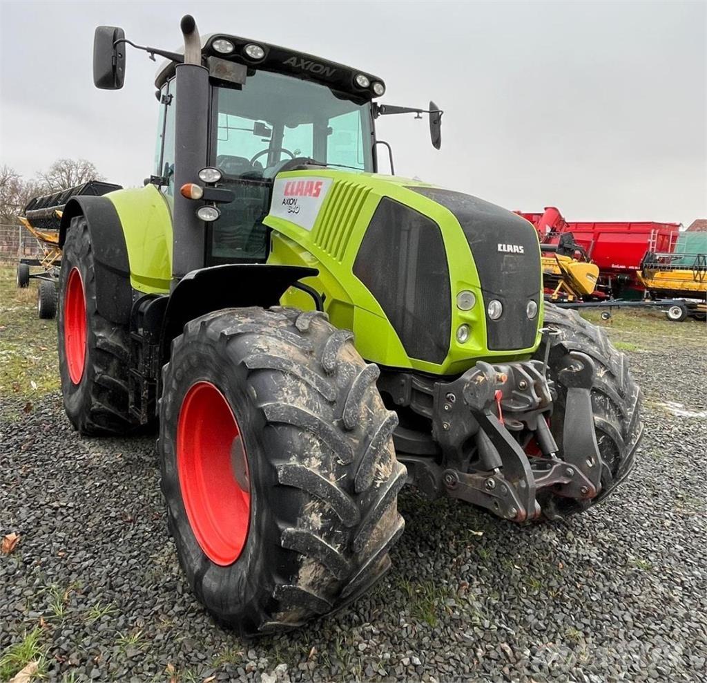 CLAAS Axion 840 Traktori