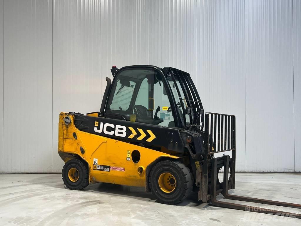 JCB TLT35-23D-2WD Tehnika ar dīzeļa dzinēju