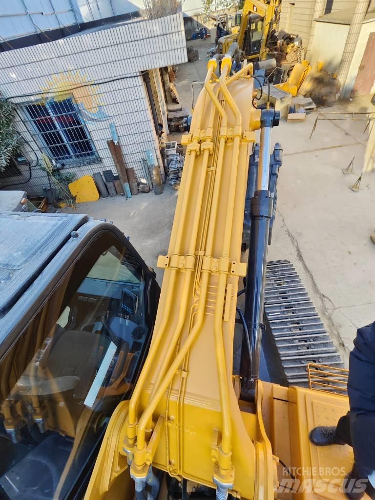 LiuGong 933 E Kāpurķēžu ekskavatori