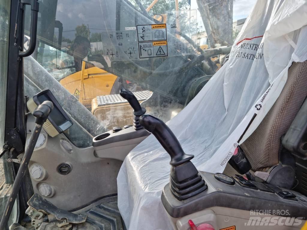 Volvo EC 240 C Kāpurķēžu ekskavatori