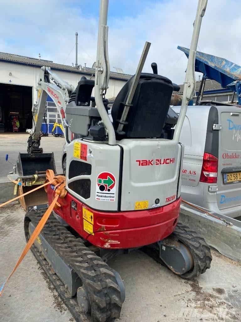 Takeuchi TB 210 Mini ekskavatori < 7 t