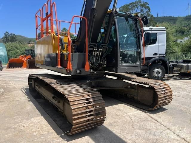 Volvo EC 200 E Kāpurķēžu ekskavatori