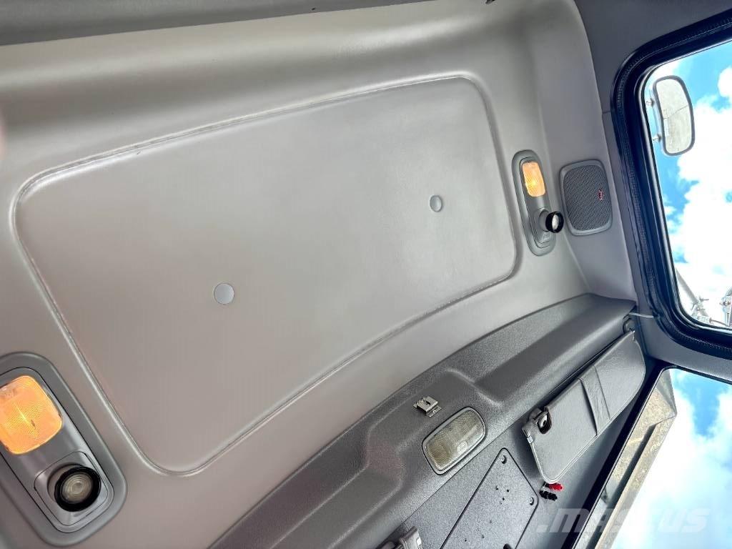 Peterbilt 388 Vilcēji