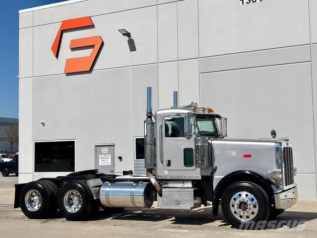 Peterbilt 388 Vilcēji