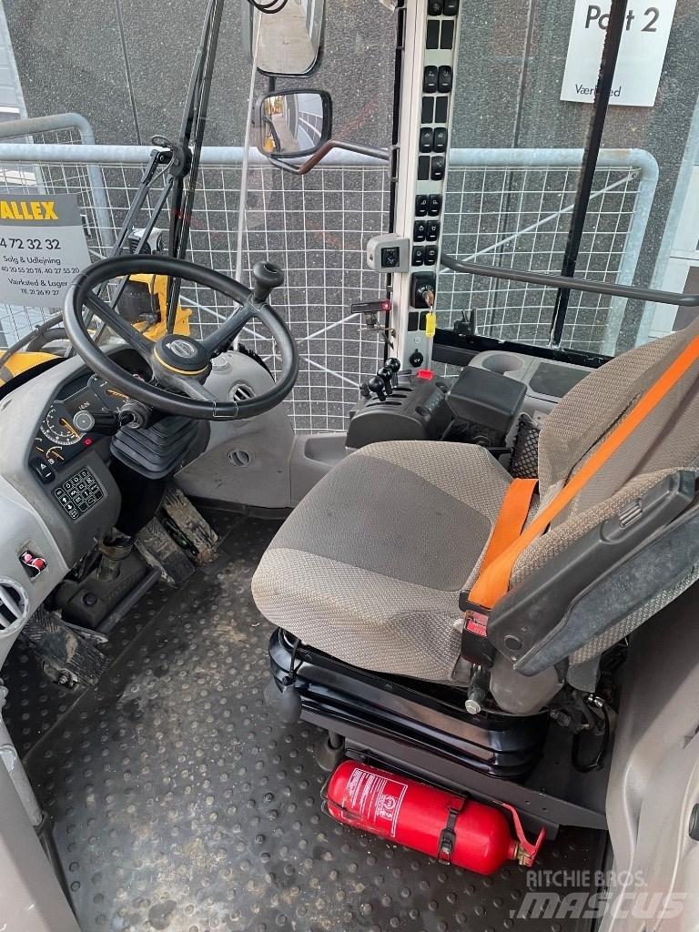 Volvo L60H Iekrāvēji uz riteņiem