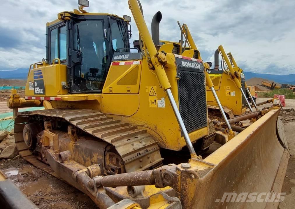Komatsu D 65 EX-16 Kāpurķēžu buldozeri