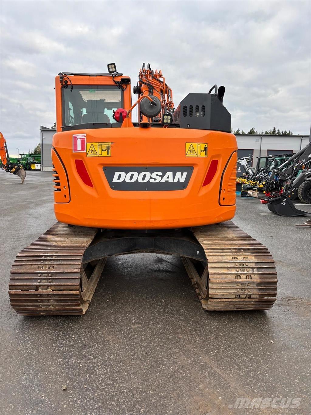 Doosan DX140LCR-5 Kāpurķēžu ekskavatori