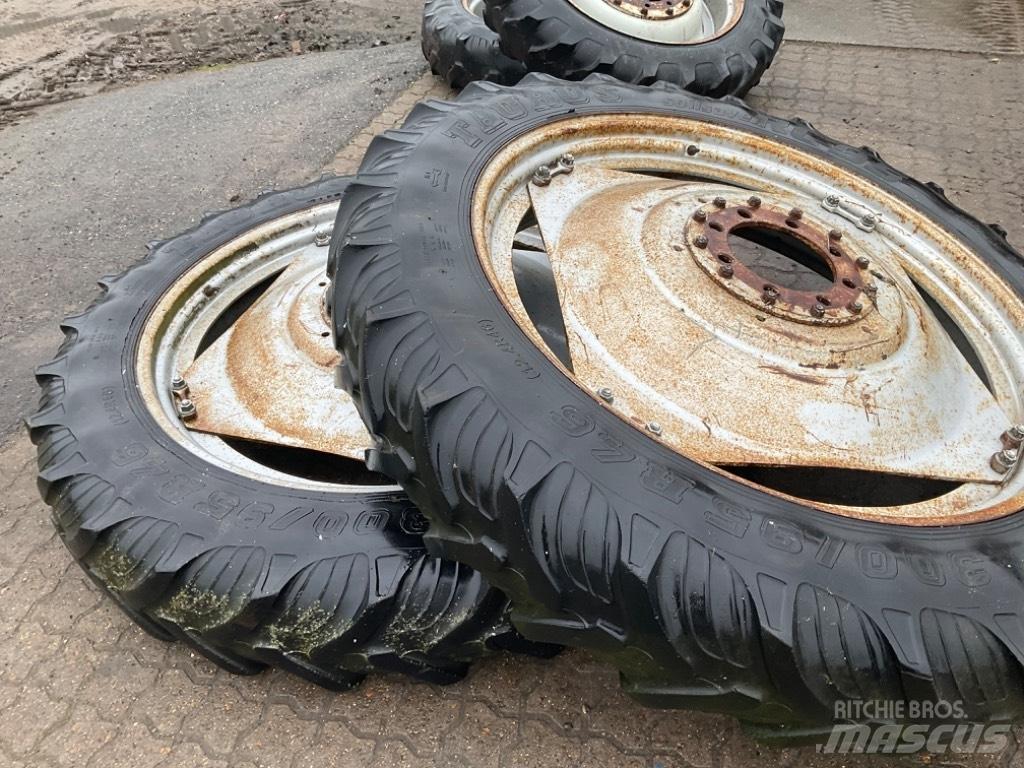  Sprøjtehjul Cits traktoru papildaprīkojums