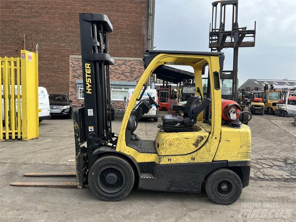 Hyster H3.0FT LPG tehnika