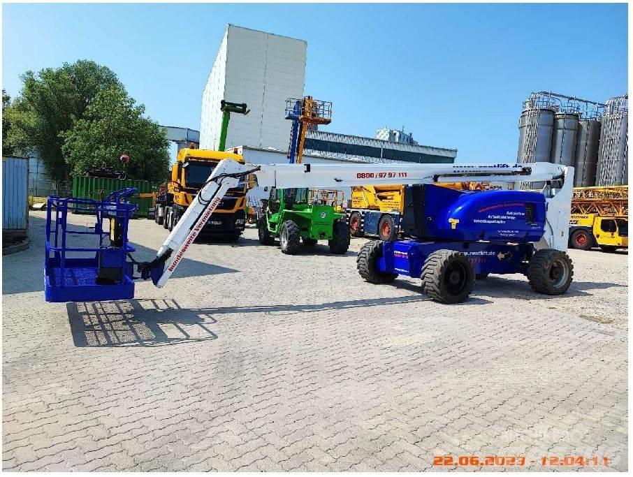 JLG 800 AJ Strēles pacēlāji