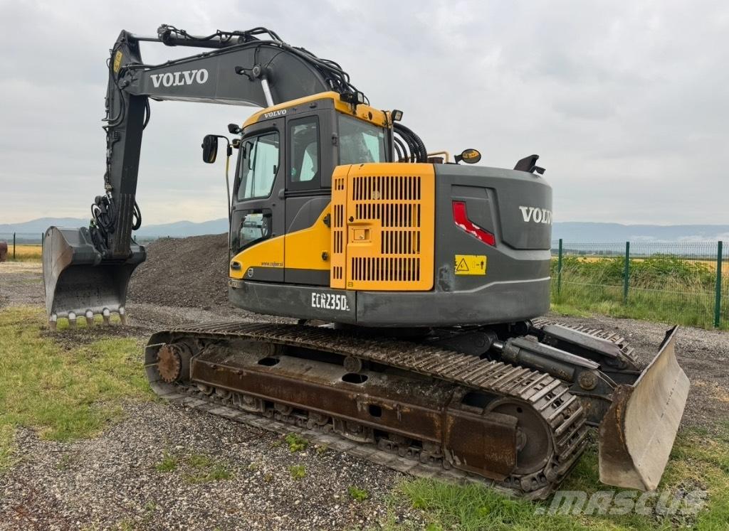 Volvo ECR235DL Kāpurķēžu ekskavatori