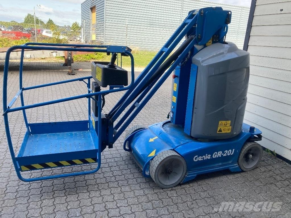Genie GR 20 J Vertikālie pacēlāji