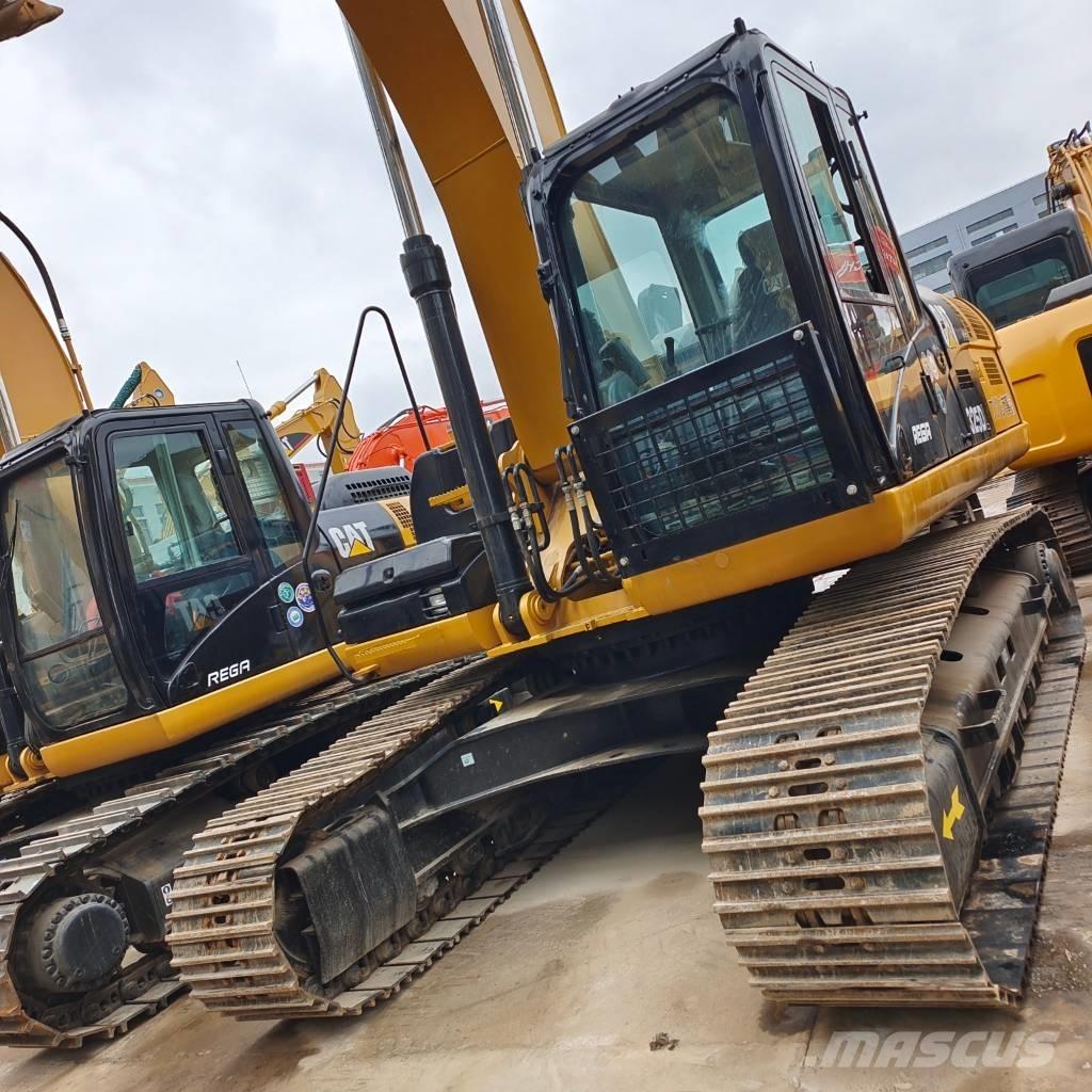 CAT 325 D Kāpurķēžu ekskavatori