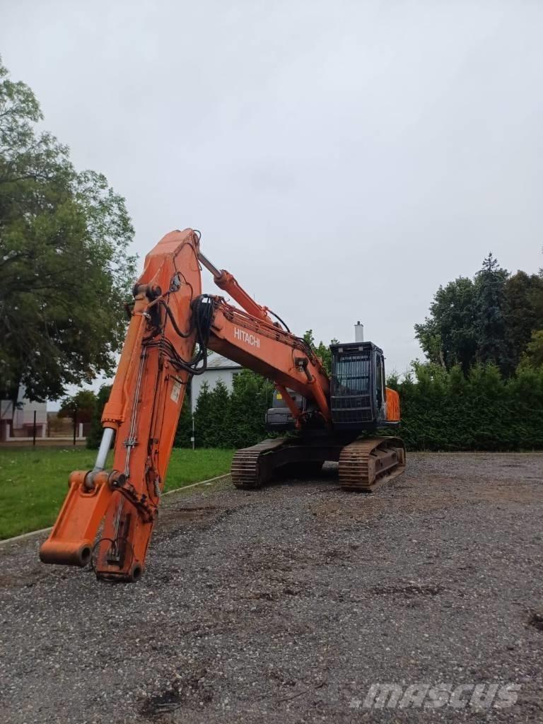 Hitachi ZX350 Iekrāvēji uz riteņiem