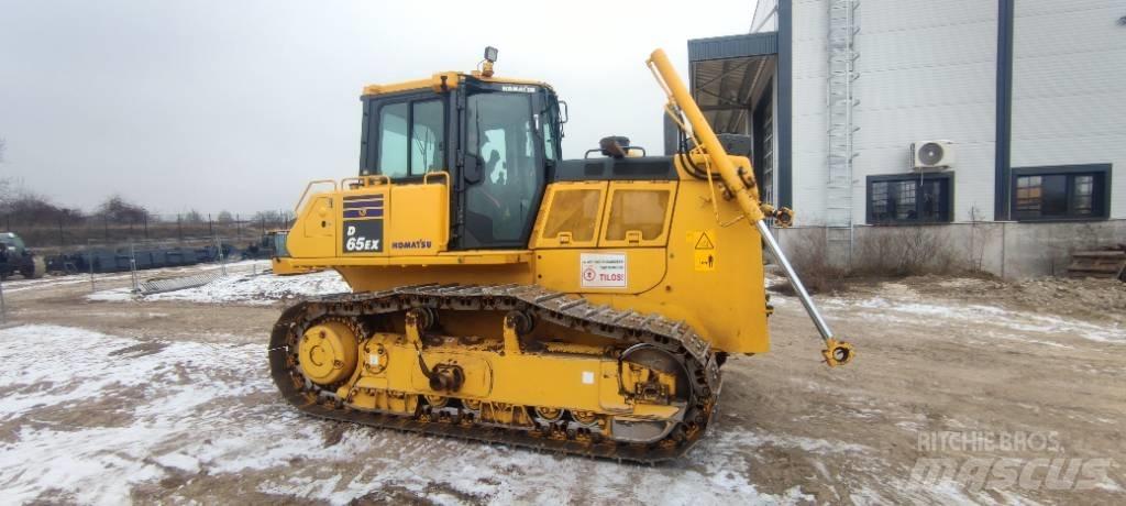 Komatsu D 65 EX-18 Kāpurķēžu buldozeri