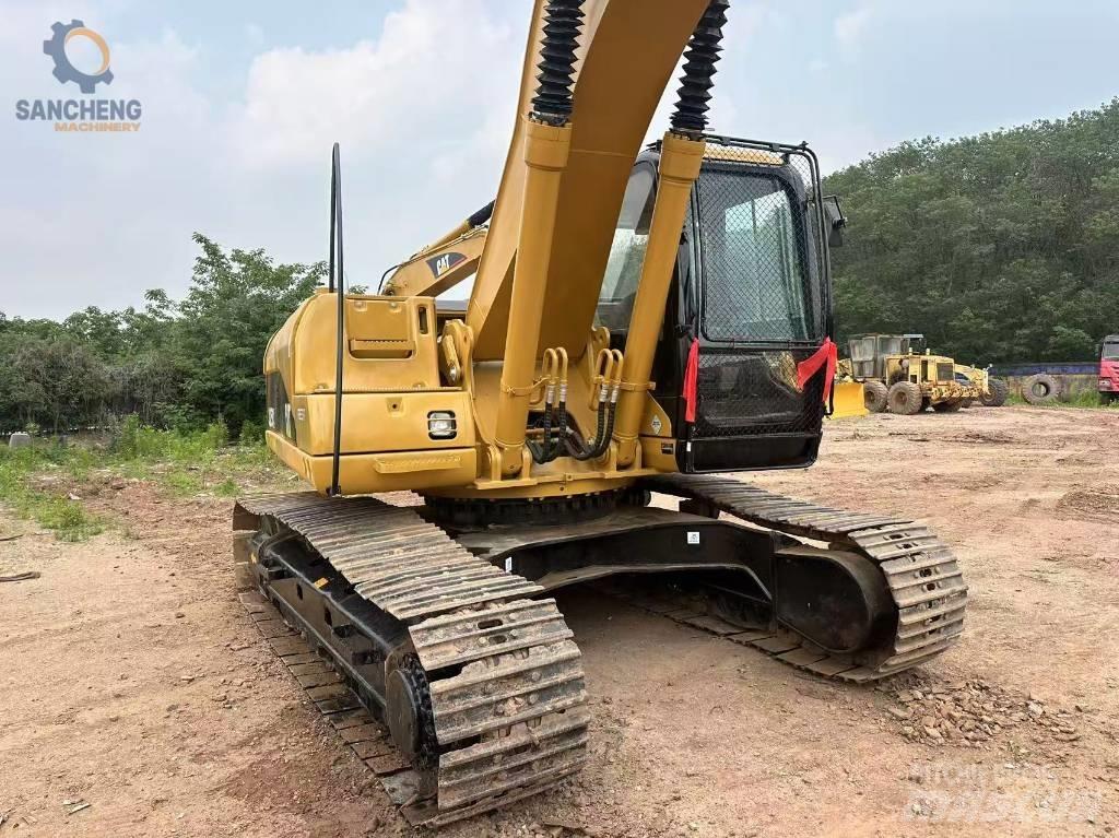 CAT 325 CL Kāpurķēžu ekskavatori