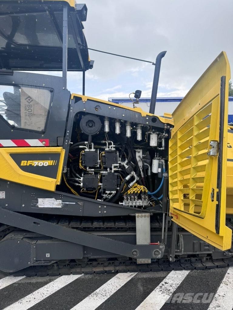 Bomag BF 700 C-3 L Asfalta klājēji