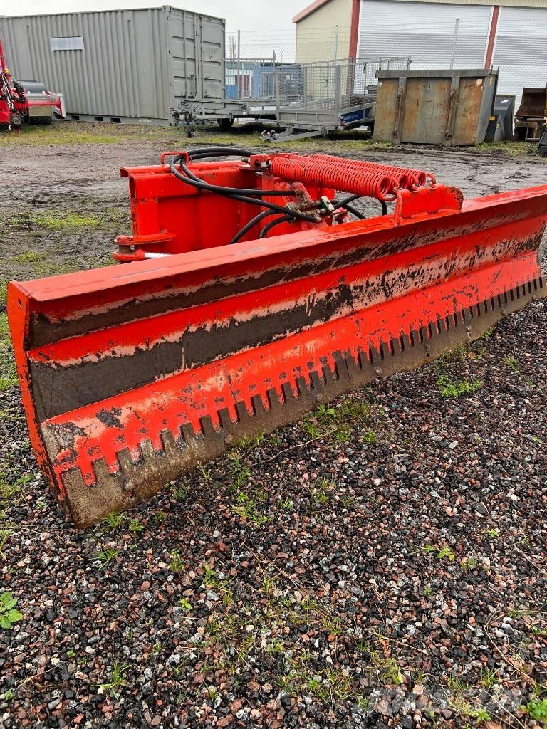 Fransgård GT 250 FL Sniega naži un tīrītāji