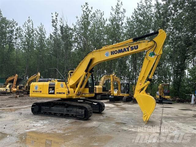 Komatsu pc200-8 Kāpurķēžu ekskavatori