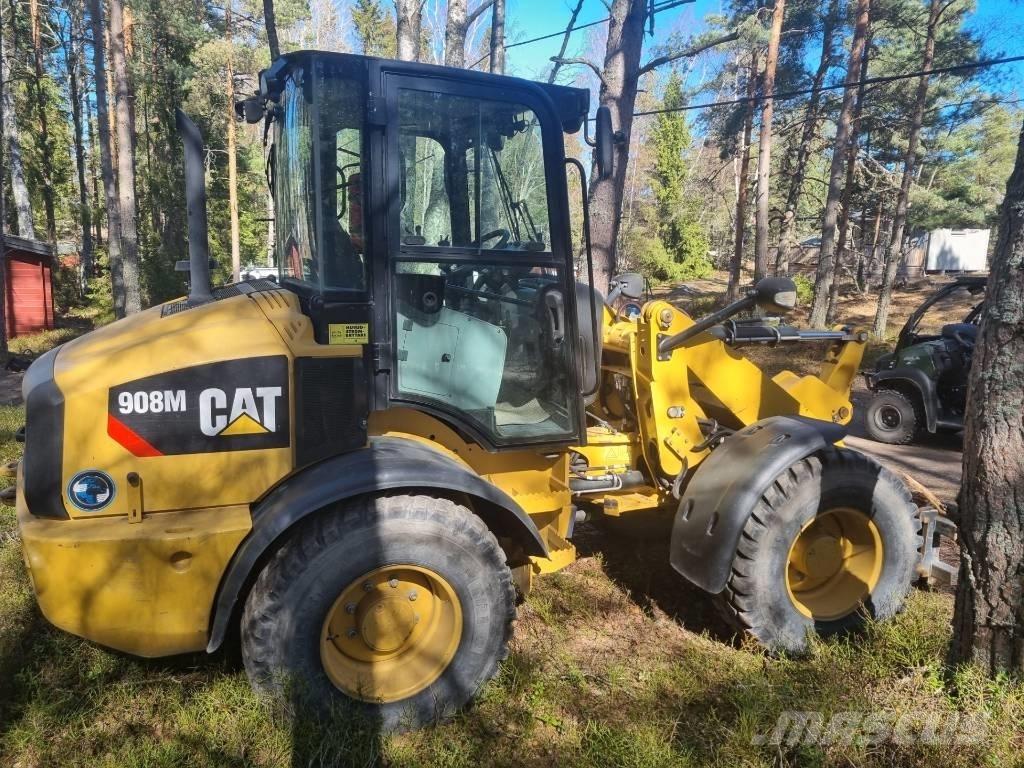 CAT 908 M - 2015 Iekrāvēji uz riteņiem