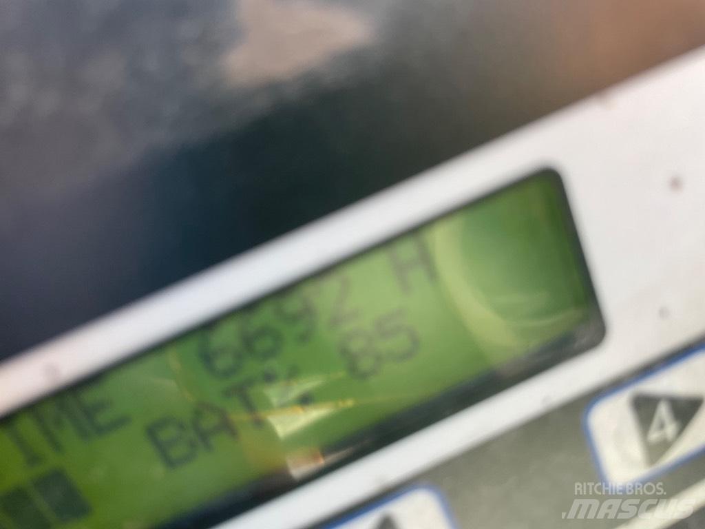 Hangcha CP18 Elektriskie iekrāvēji