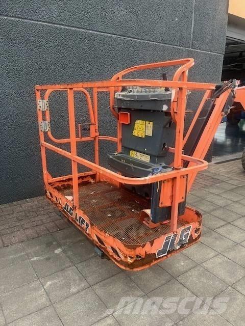 JLG M 450 AJ Strēles pacēlāji