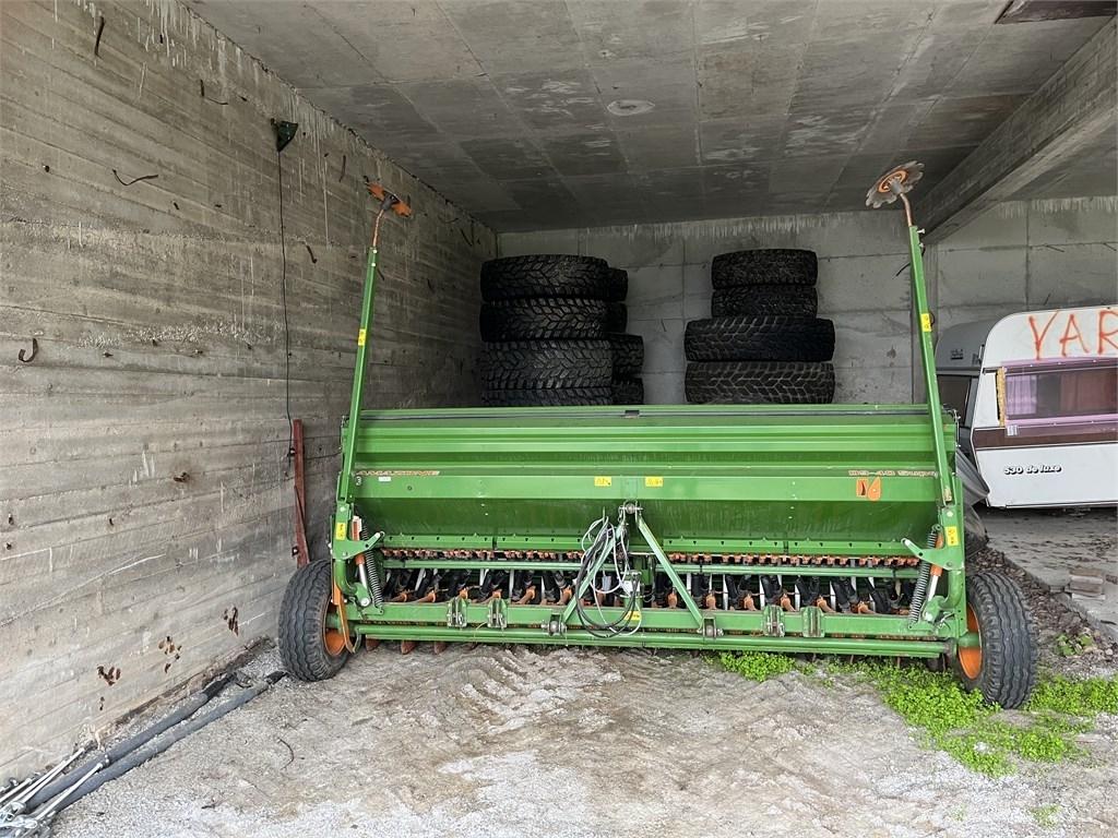 Amazone D9-40 Super Sējmašīnas