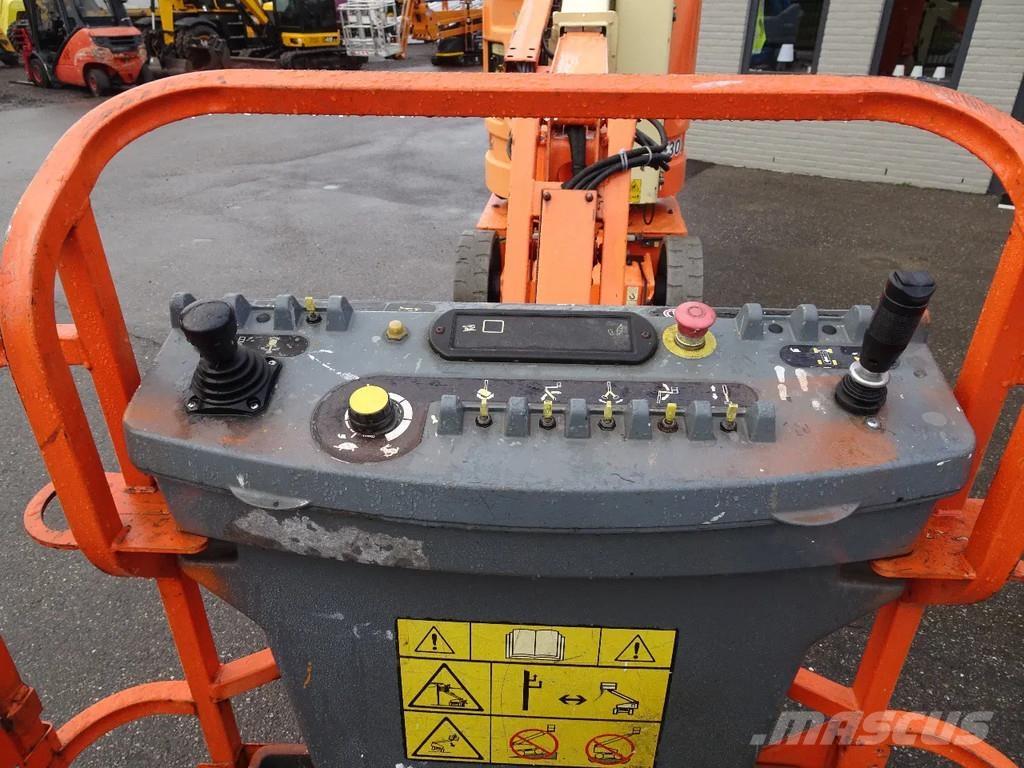 JLG E300AJP Strēles pacēlāji