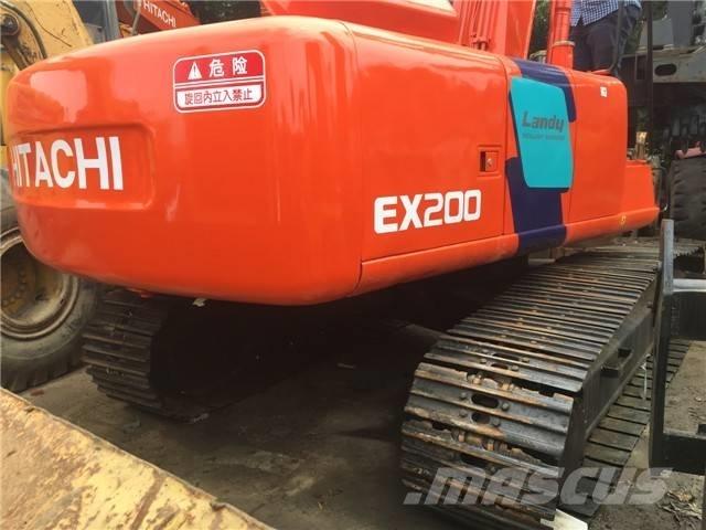 Hitachi EX 200 Kāpurķēžu ekskavatori