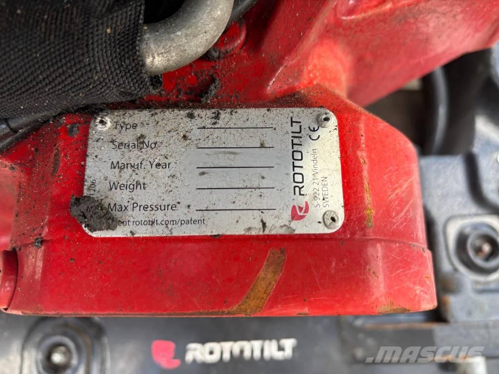 CAT 310 Kāpurķēžu ekskavatori
