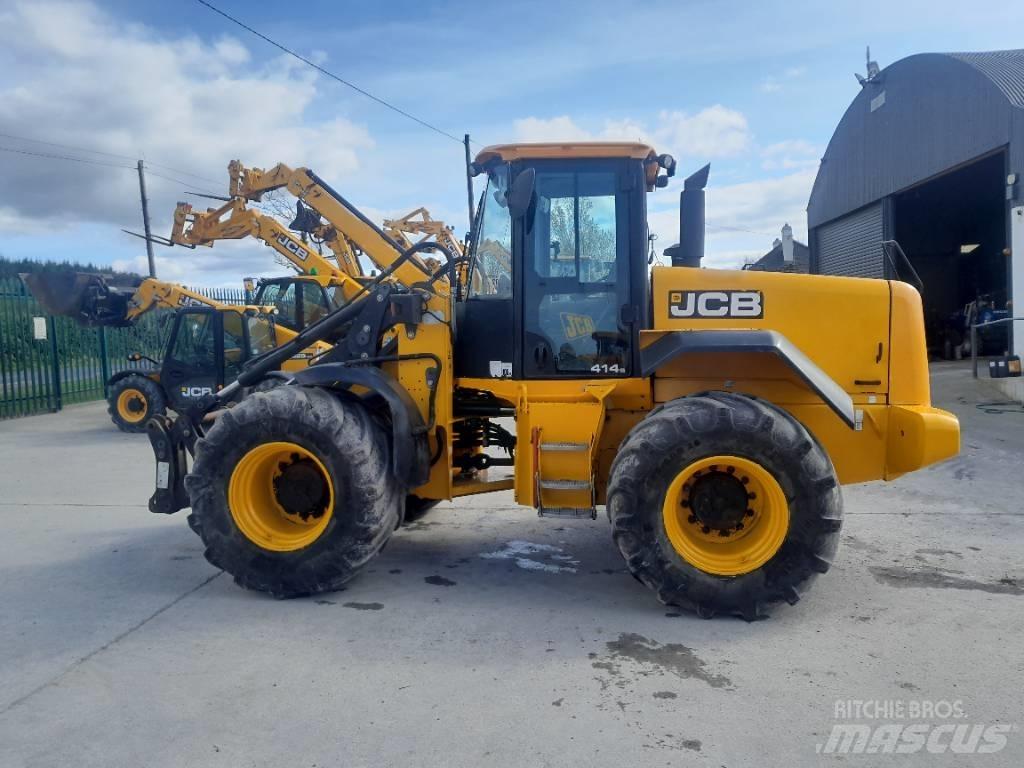JCB 414 Iekrāvēji uz riteņiem
