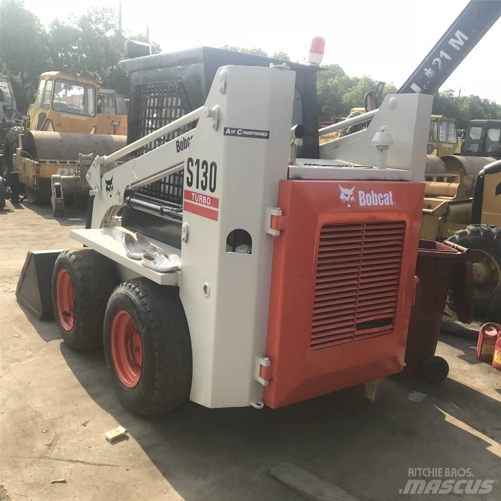 Bobcat S 130 Lietoti riteņu kompaktiekrāvēji