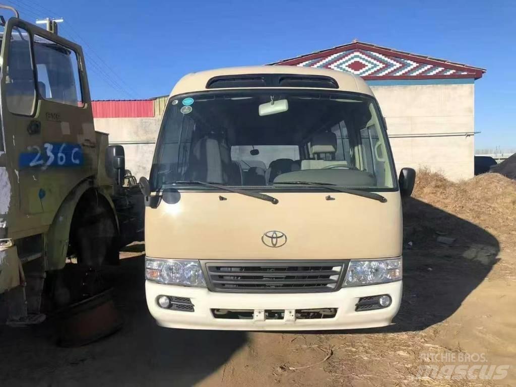 Toyota Coaster Bus Mikroautobusi
