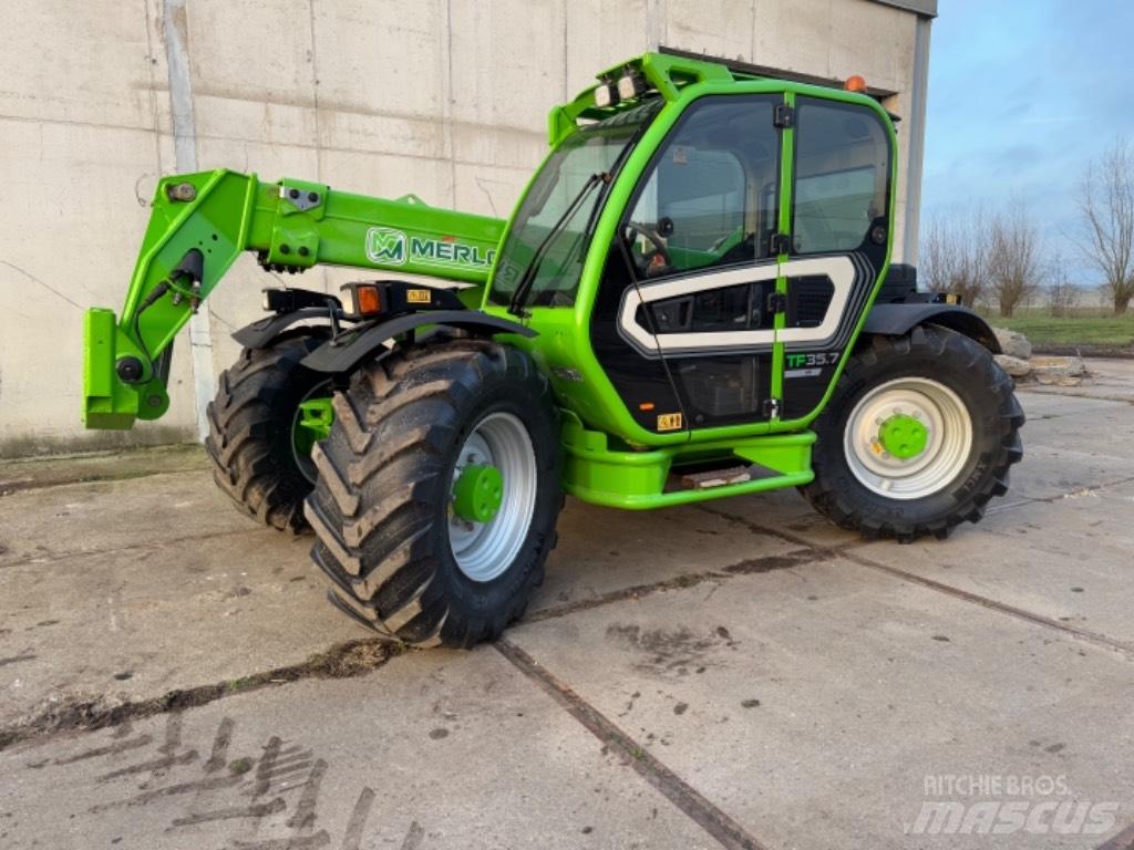 Merlo TF35.7-115 Teleskopiskie manipulatori