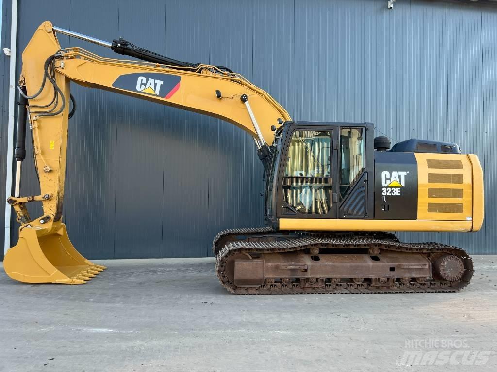CAT 323E L Kāpurķēžu ekskavatori