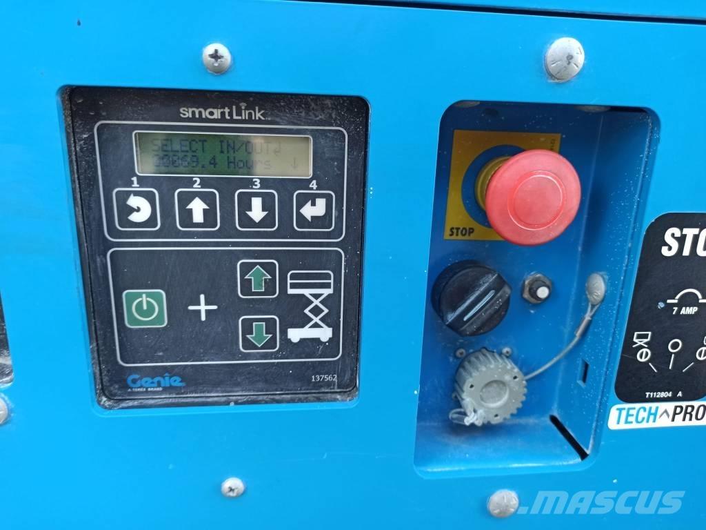 Genie GS 4655 Šķerveida pacēlāji