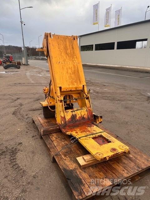 Liebherr LIFT CAB Kabīnes un interjers