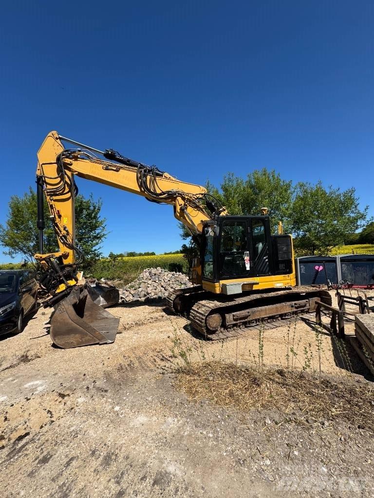 CAT 325 FL CR Kāpurķēžu ekskavatori