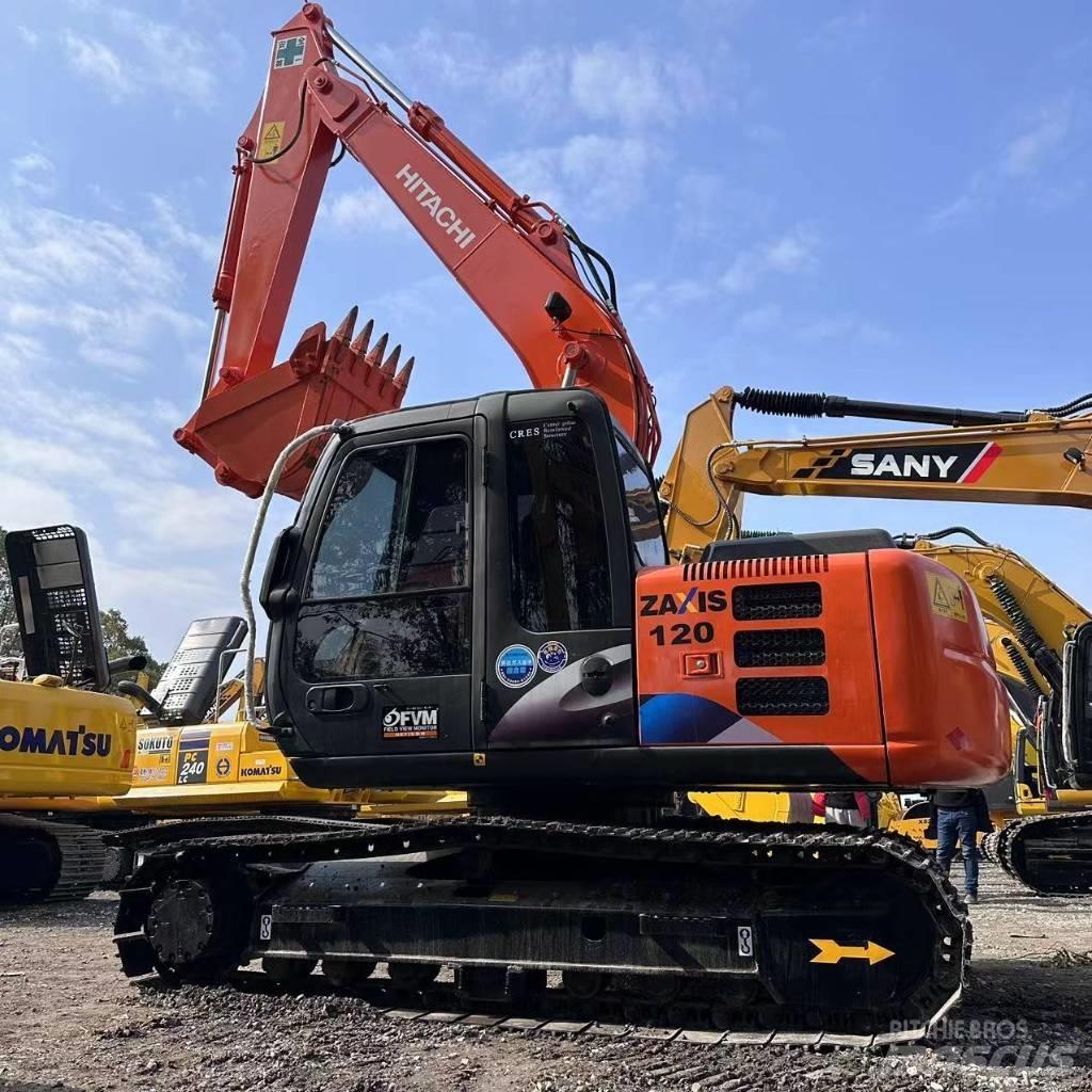 Hitachi ZX 120 Kāpurķēžu ekskavatori
