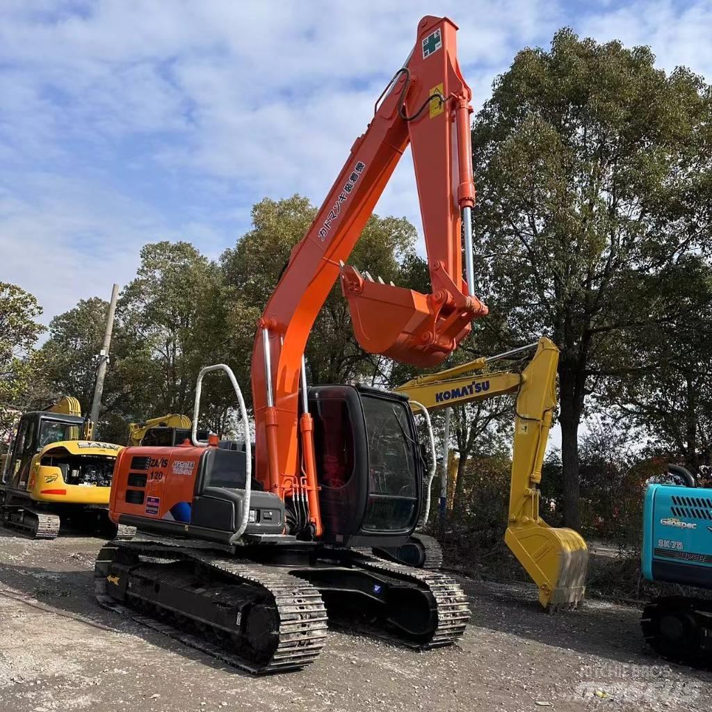 Hitachi ZX 120 Kāpurķēžu ekskavatori