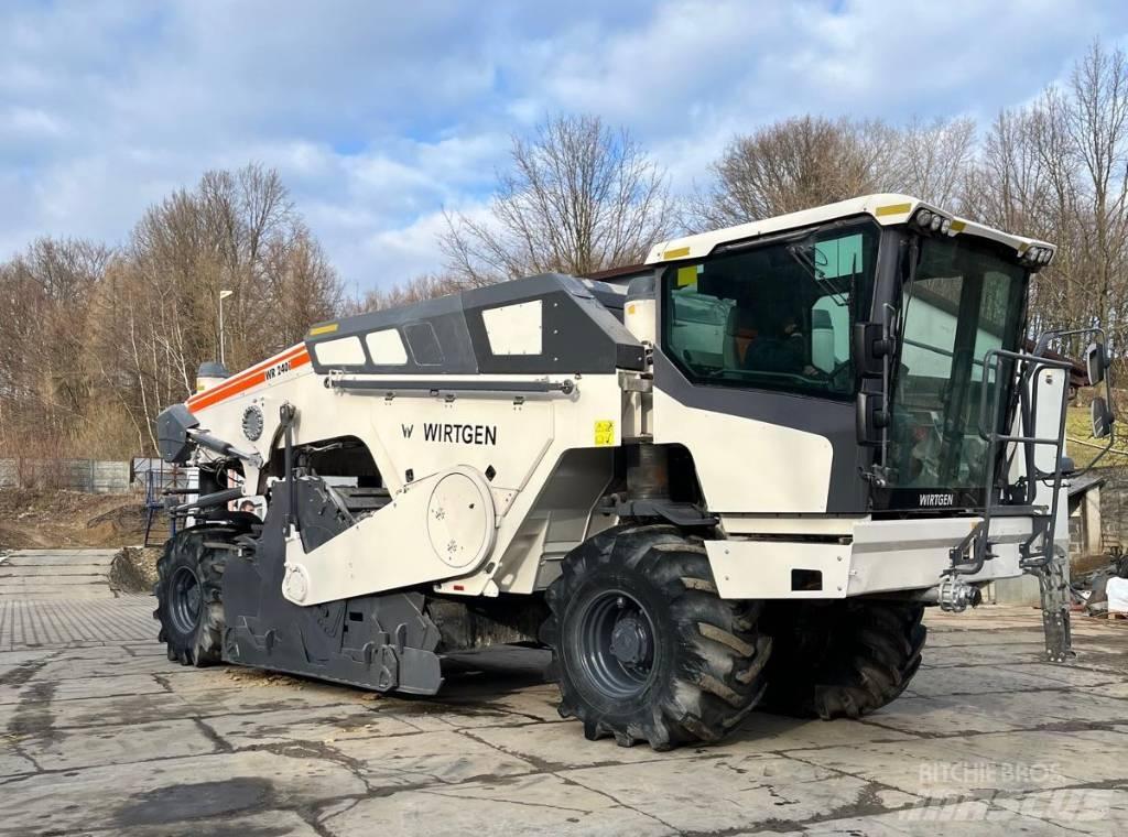 Wirtgen WR240i Asfalta savācējs