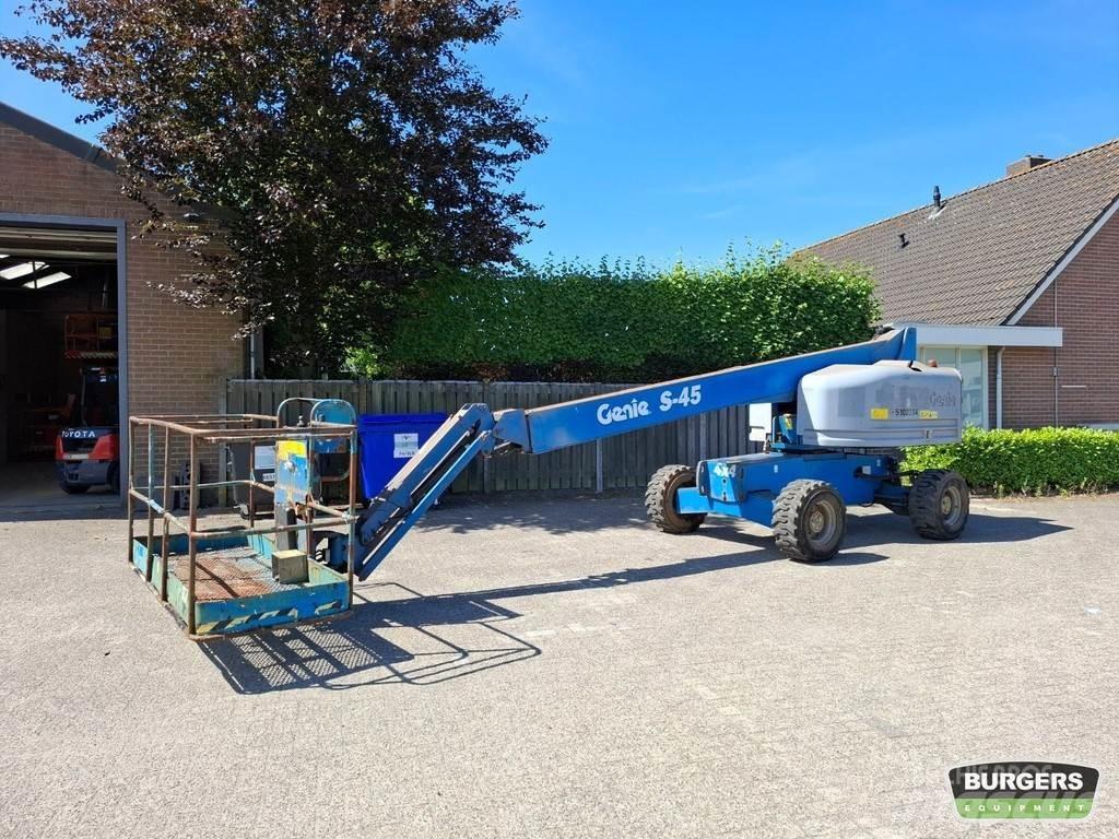 Genie S45 Citi pacēlāji un platformas