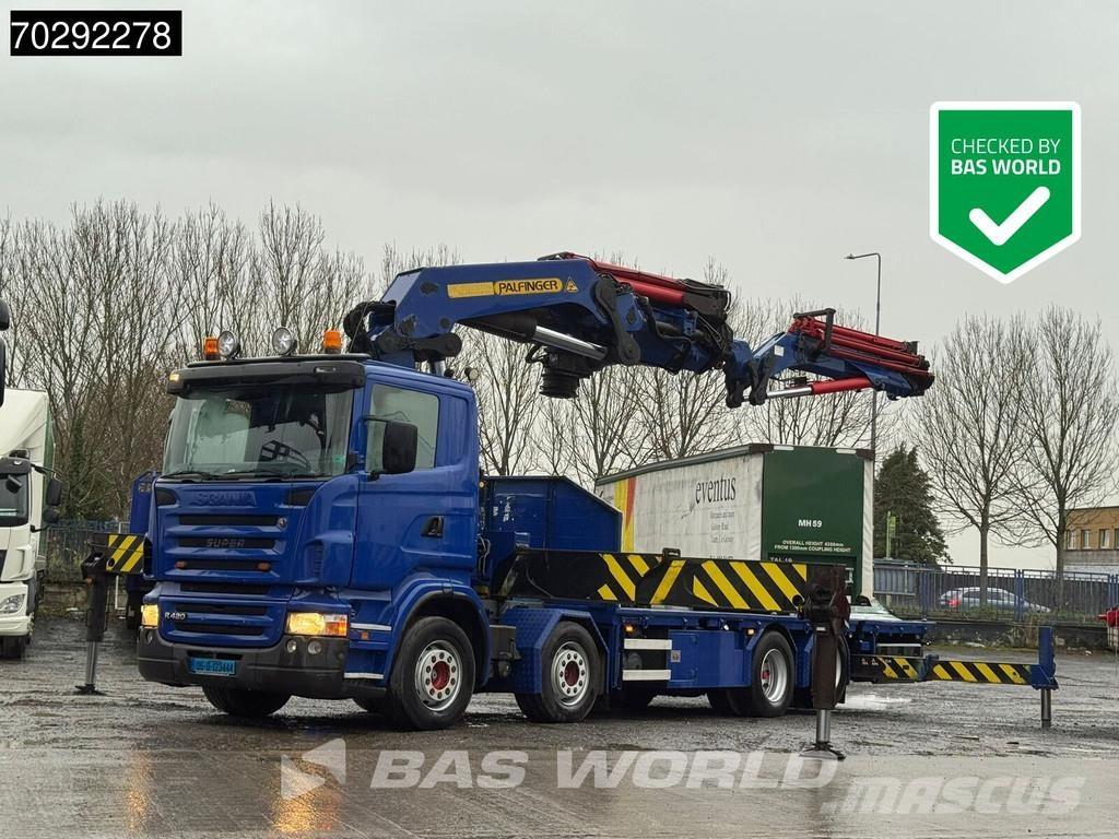 Scania R420 8X2 Platformas/izkraušana no sāniem