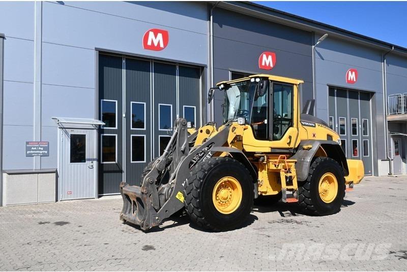 Volvo L90H Iekrāvēji uz riteņiem