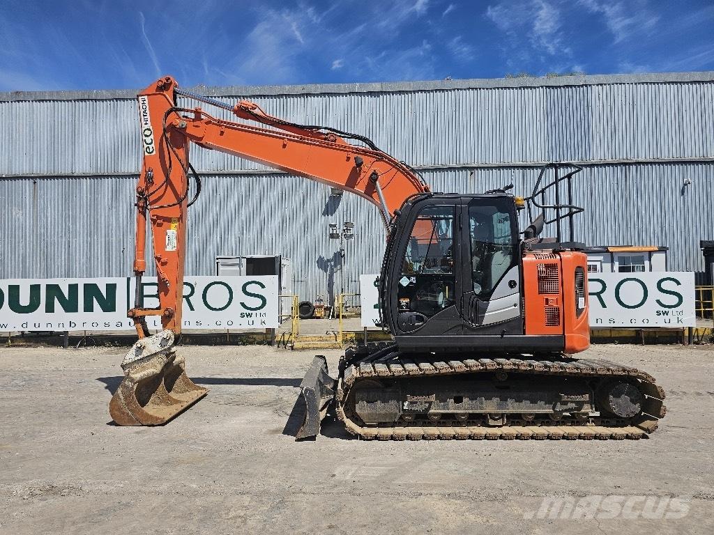 Hitachi ZX 135 US-6 Kāpurķēžu ekskavatori