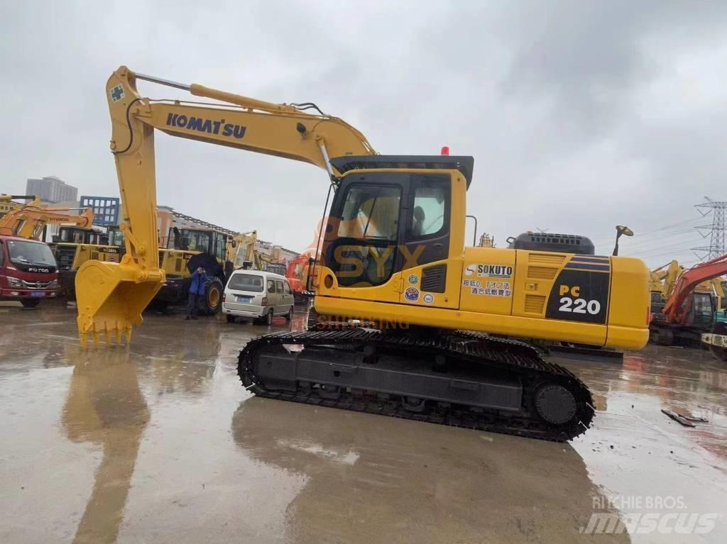 Komatsu PC 220-7 Kāpurķēžu ekskavatori